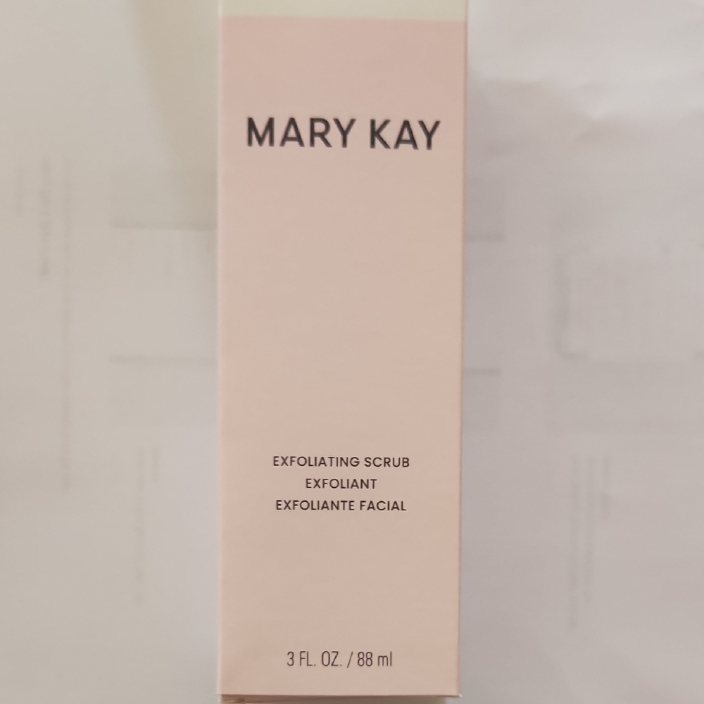 Mary Kay Exfoliating Facial Scrub - Soft Pink